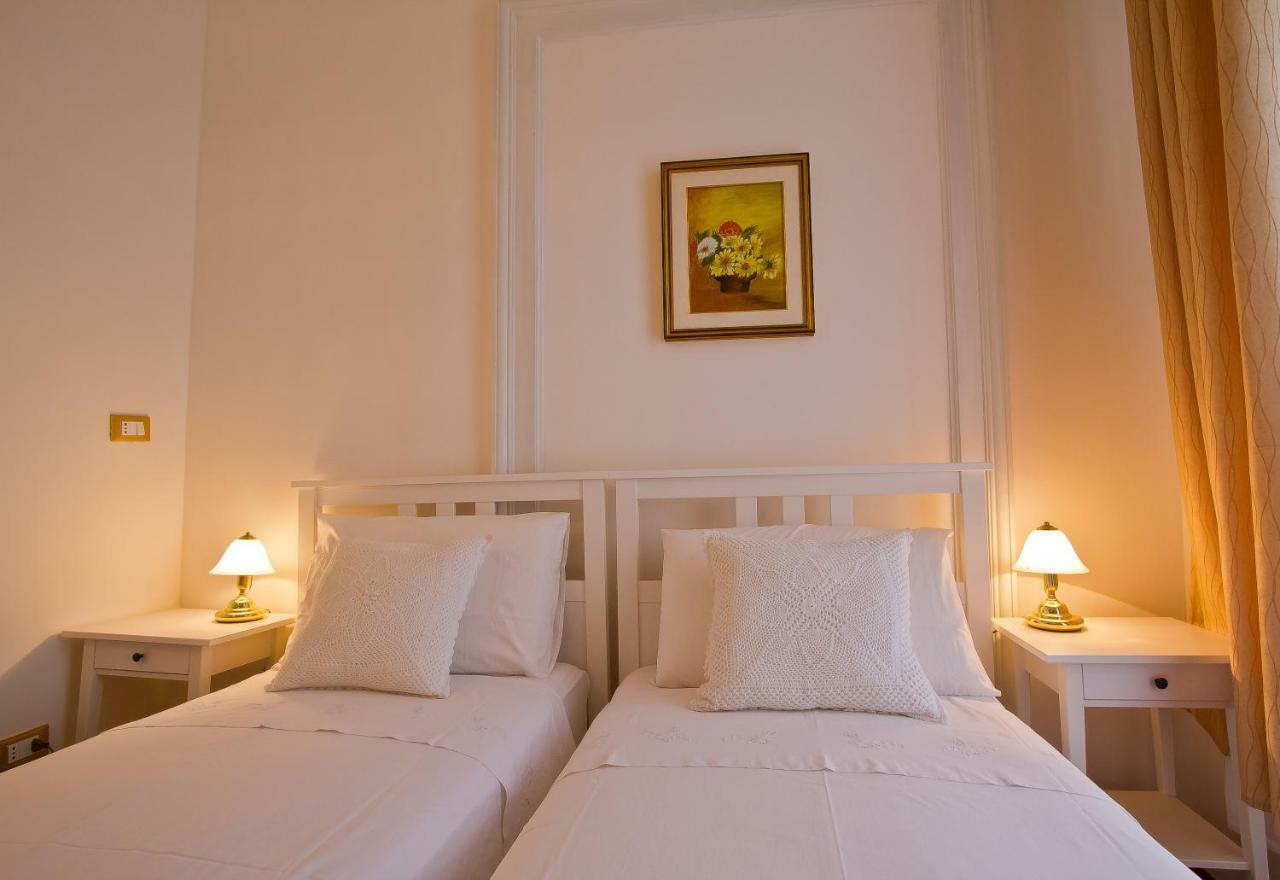 טריאסטה Golden Rooms Bed & Breakfast מראה חיצוני תמונה