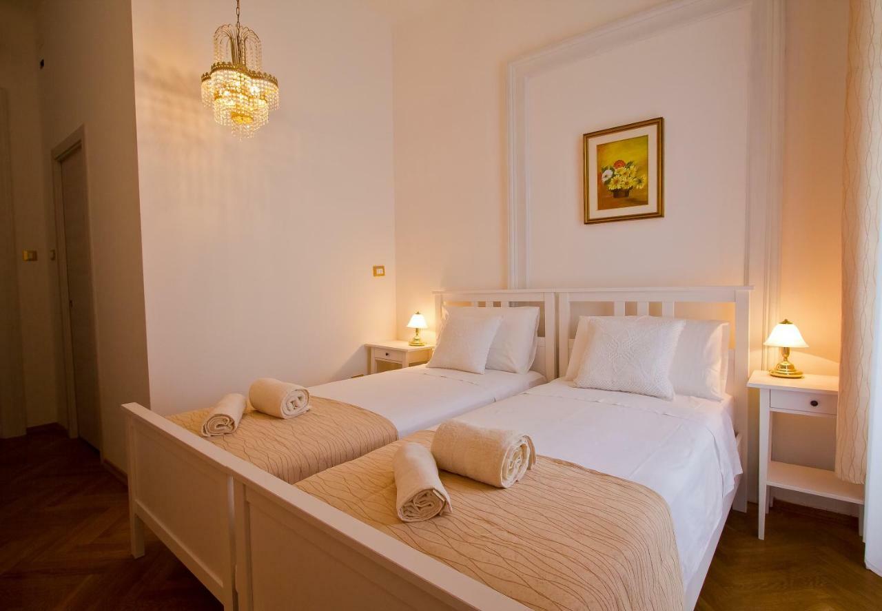 טריאסטה Golden Rooms Bed & Breakfast מראה חיצוני תמונה