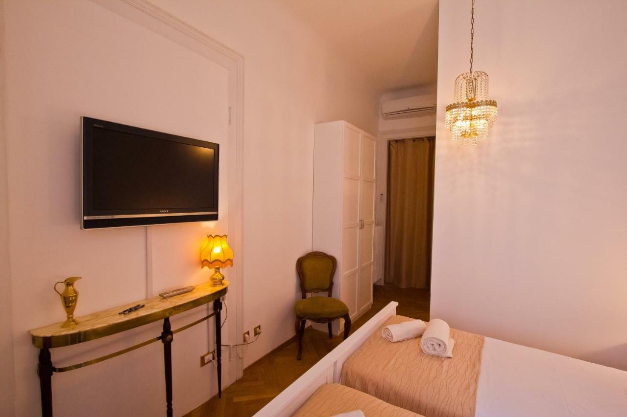 טריאסטה Golden Rooms Bed & Breakfast מראה חיצוני תמונה